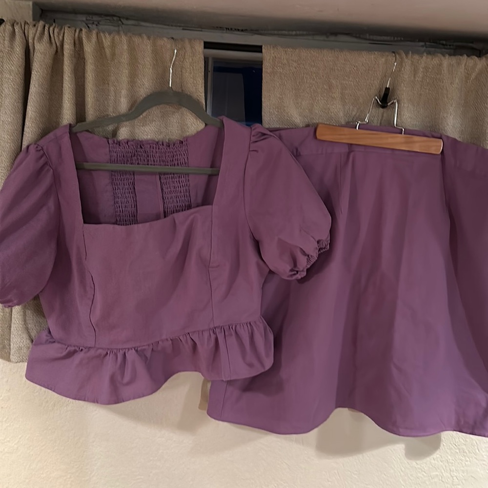 Hand-made Linen Two Piece Set, Puff Sleeves, A-line skirt
